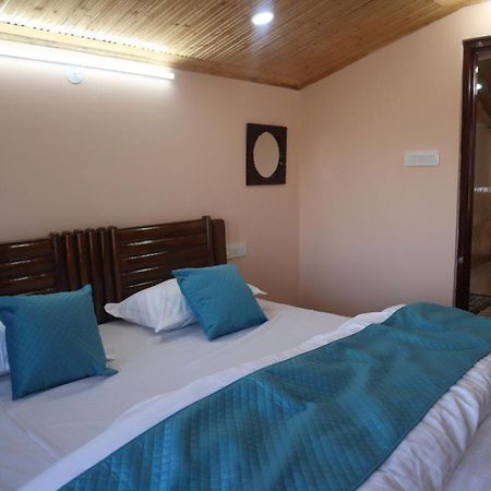 Nav Nidhi B&B Shimla Exteriör bild