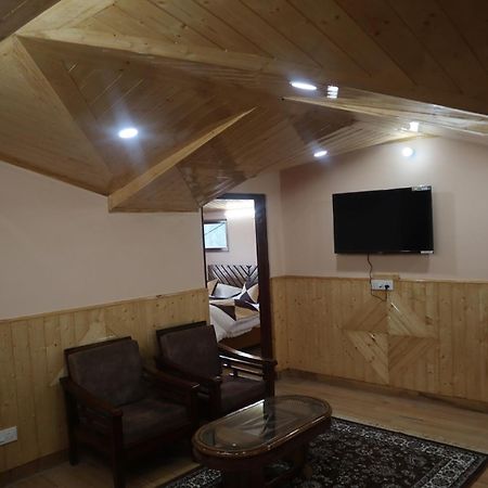 Nav Nidhi B&B Shimla Exteriör bild