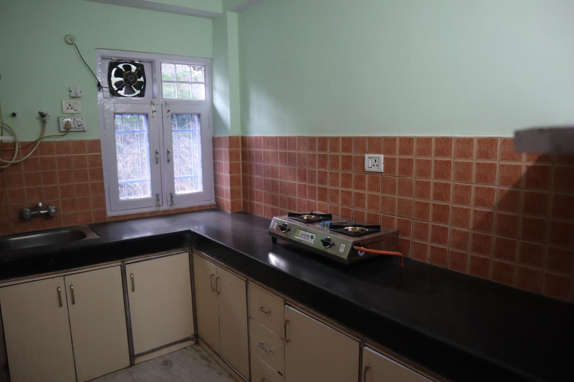 Nav Nidhi B&B Shimla Exteriör bild